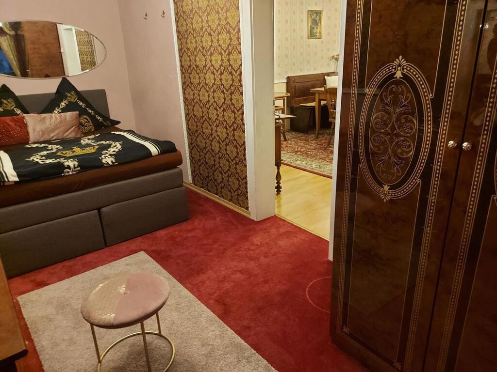 Schloss Weichs Zu Regensburg Mit 2Schlafzimmer Parkplatz Internet 75Qm Zentrum Kültér fotó
